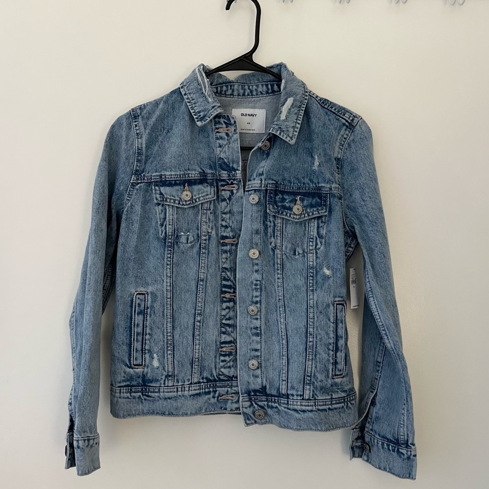 Old Navy Distressed Classic Denim Jacket NWT
